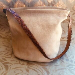 GHURKA Cross Body / Shoulder Bag
